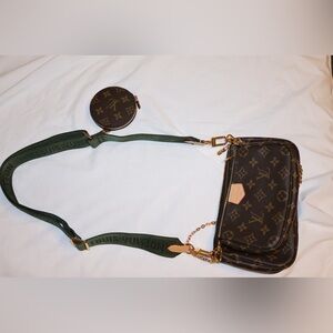 Louis Vuitton Multi Pochette Accessoires